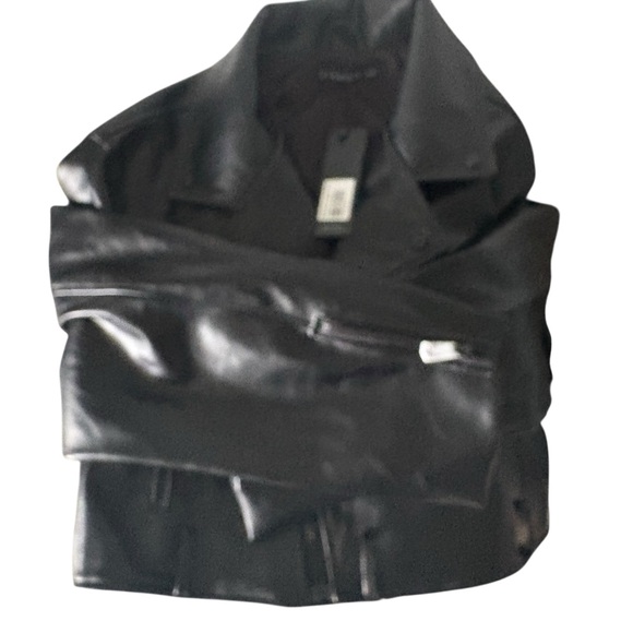 🆕 Lioness Staten Island Black Faux Leather Cropped Moto Jacket Size Large - Picture 10 of 10
